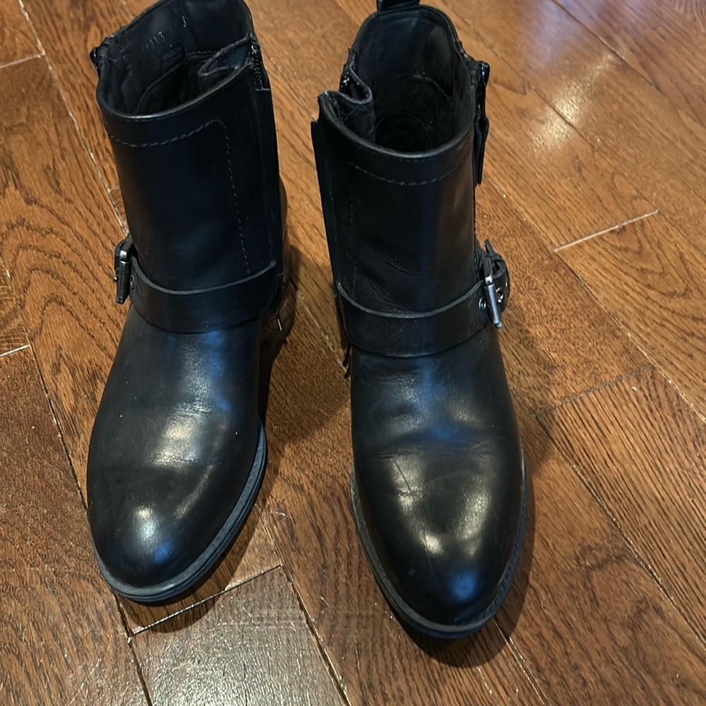 Geox Respira Black Leather Waterproof Booties -Size 36-Excellent Condition